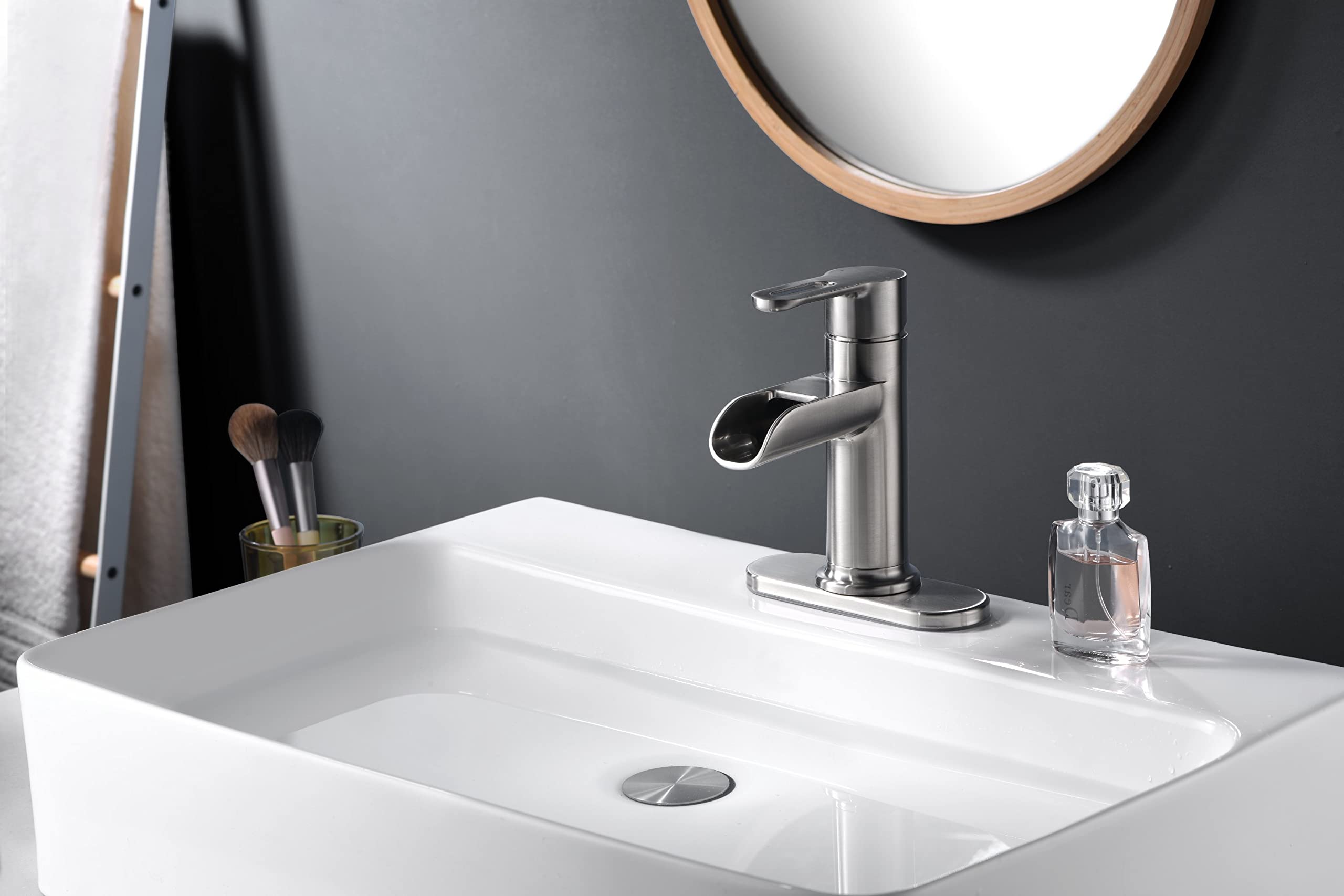 Ultra Faucets UF3880X Bathroom Faucet, Single-Handle Lavatory Faucet