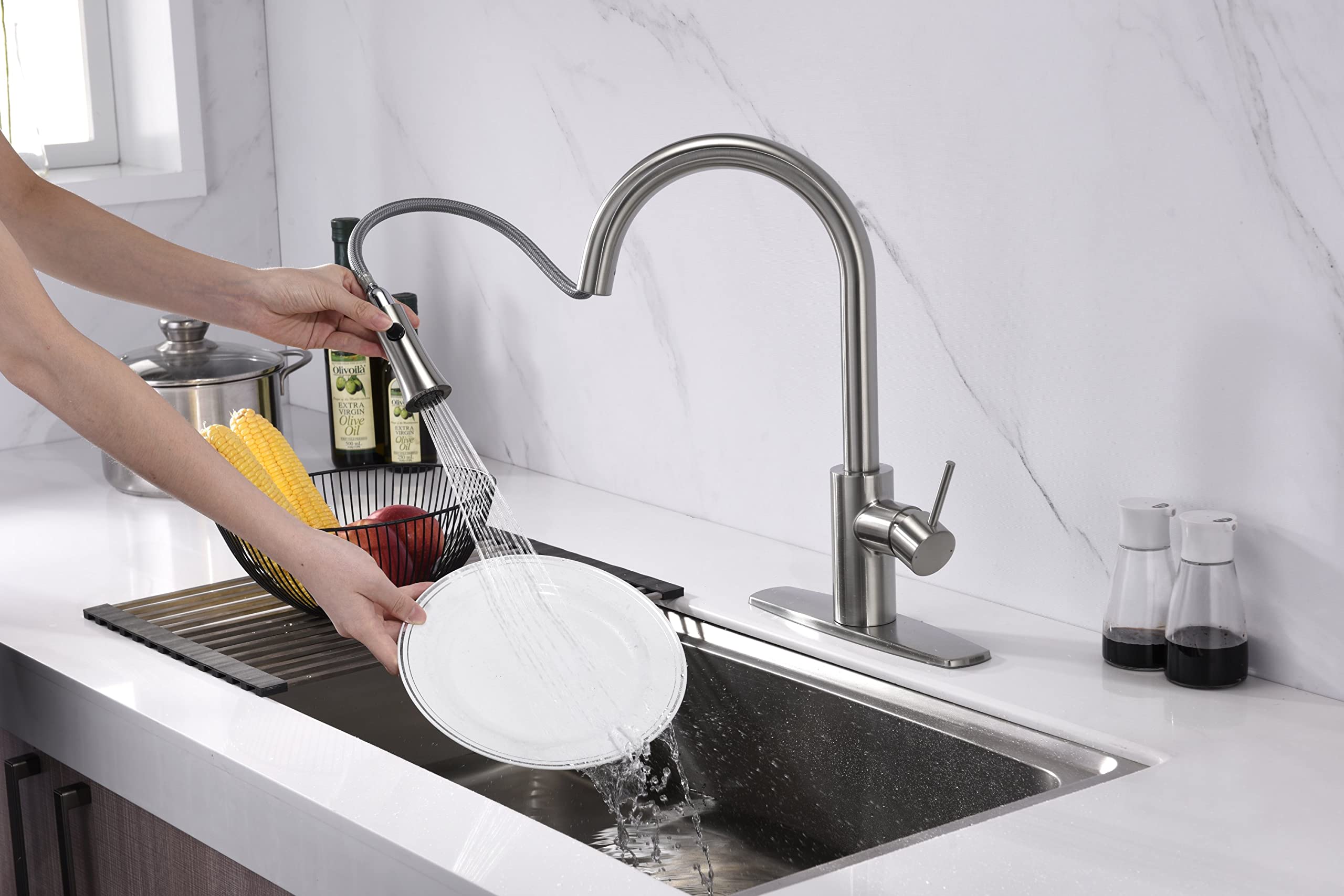 Ultra Faucets UF1420x Euro Collection Single-Handle Kitchen Faucet,