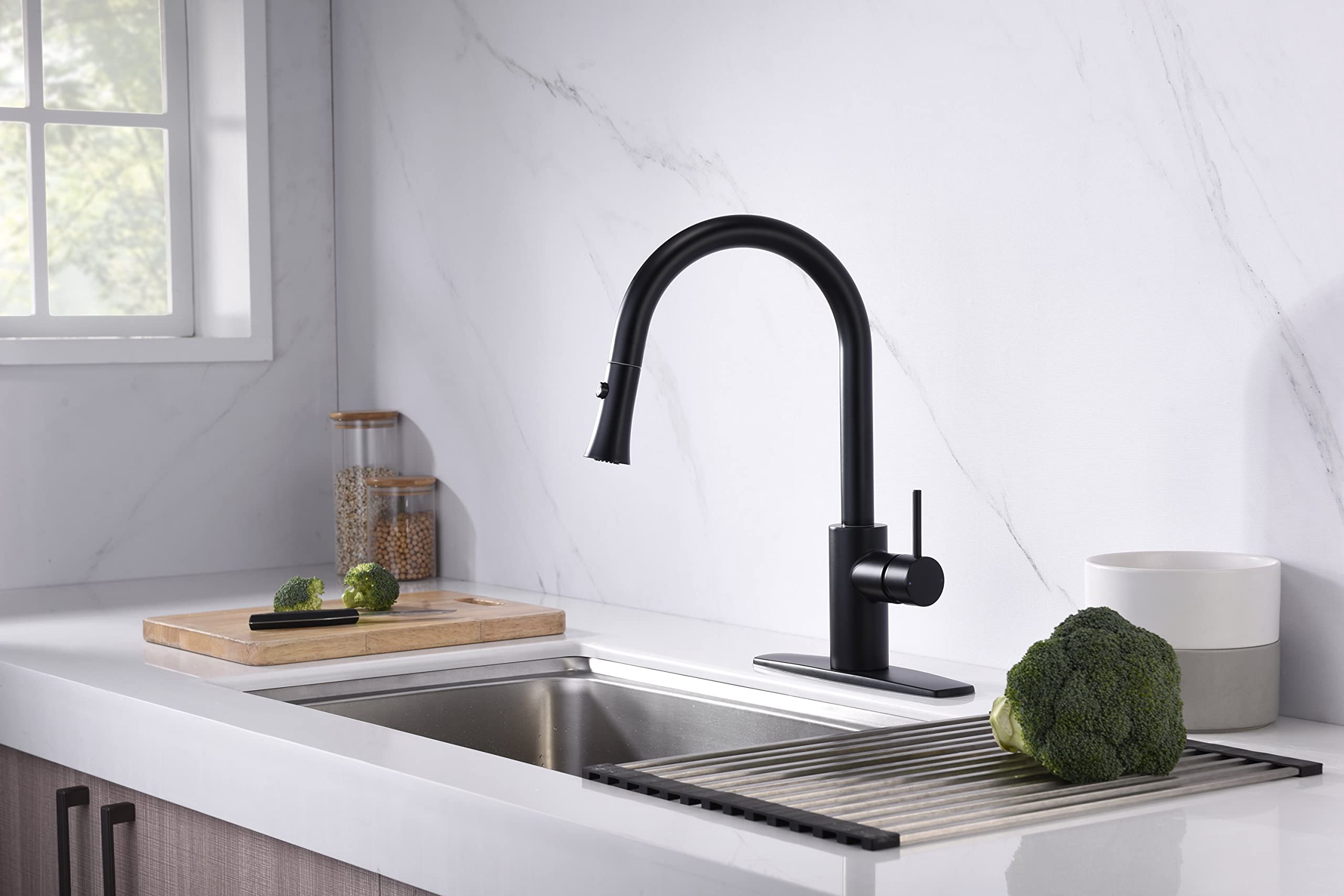Ultra Faucets UF1420x Euro Collection Single-Handle Kitchen Faucet,