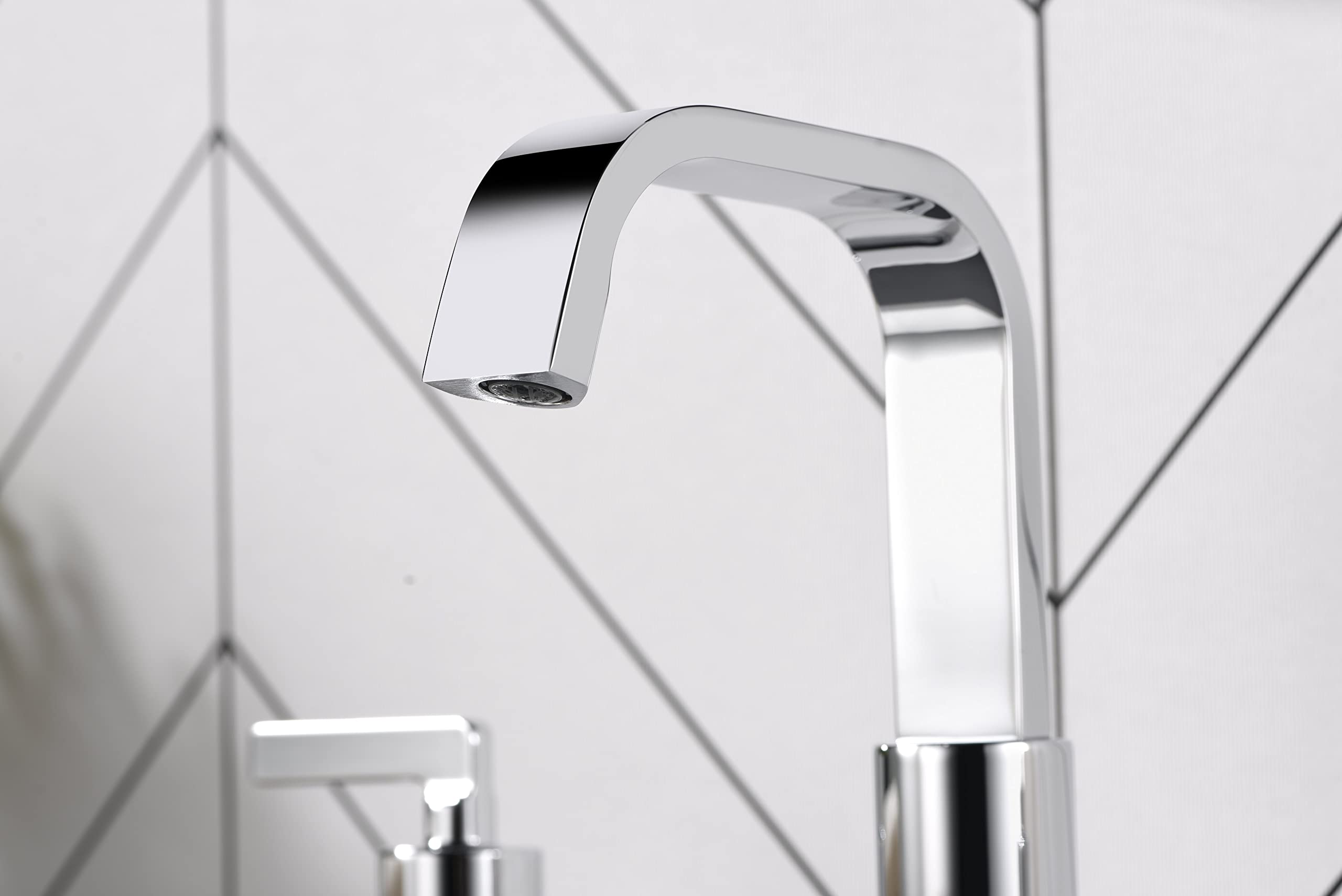 Ultra faucets UF5670X Two-Handle Widespread Lavatory Faucet