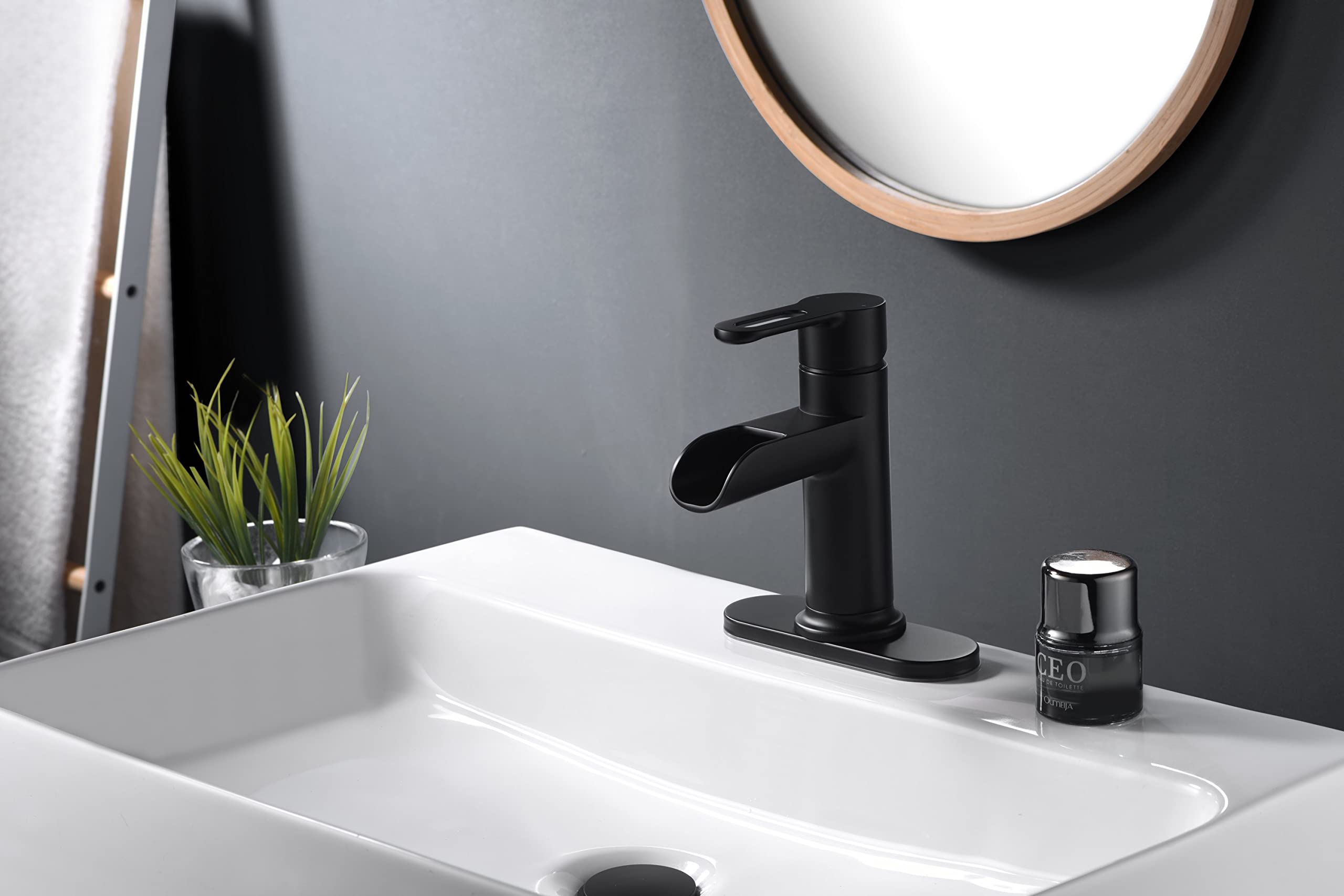 Ultra Faucets UF3880X Bathroom Faucet, Single-Handle Lavatory Faucet