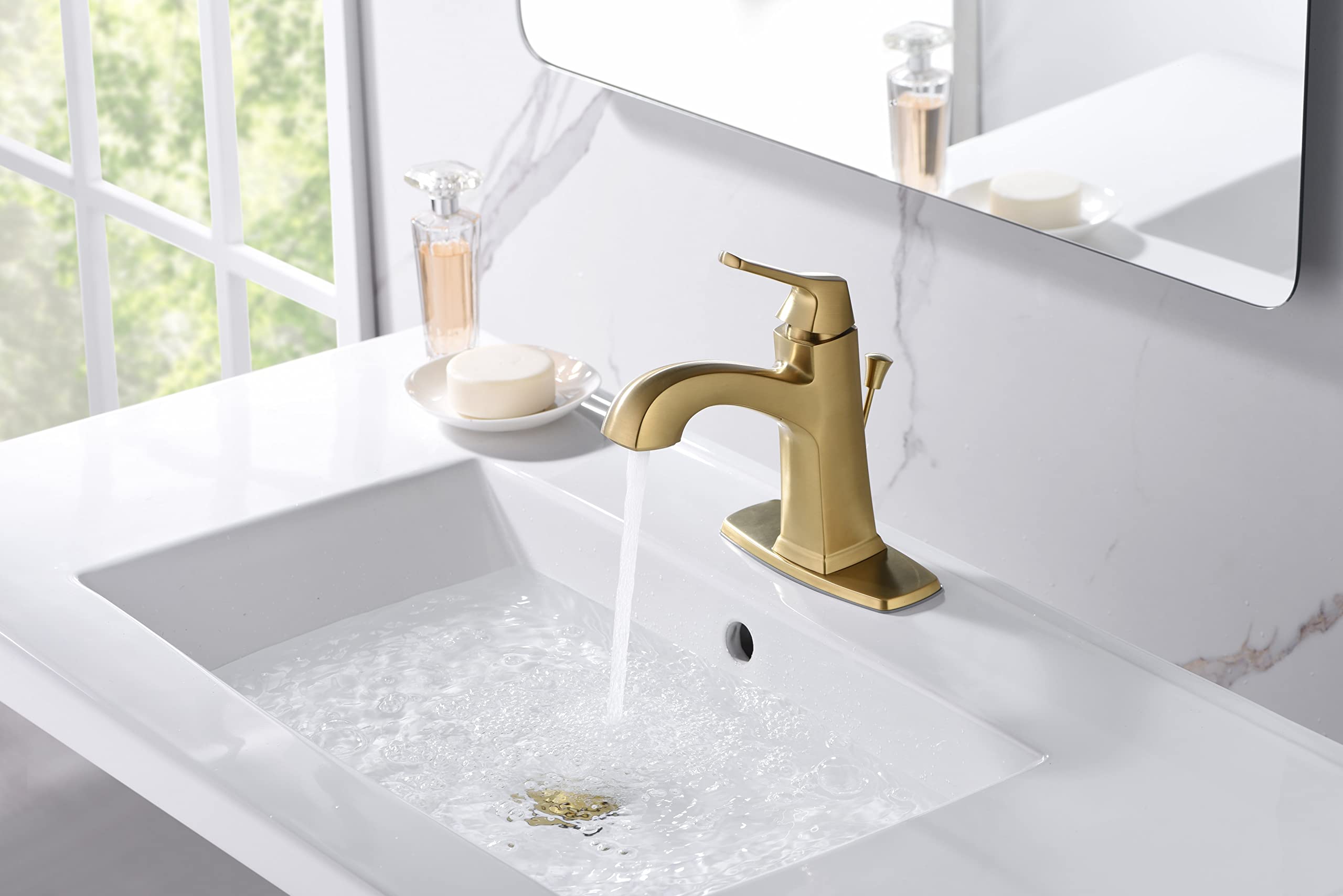 Ultra Faucets UF3870X Bathroom Faucet, Single-Handle Lavatory Faucet