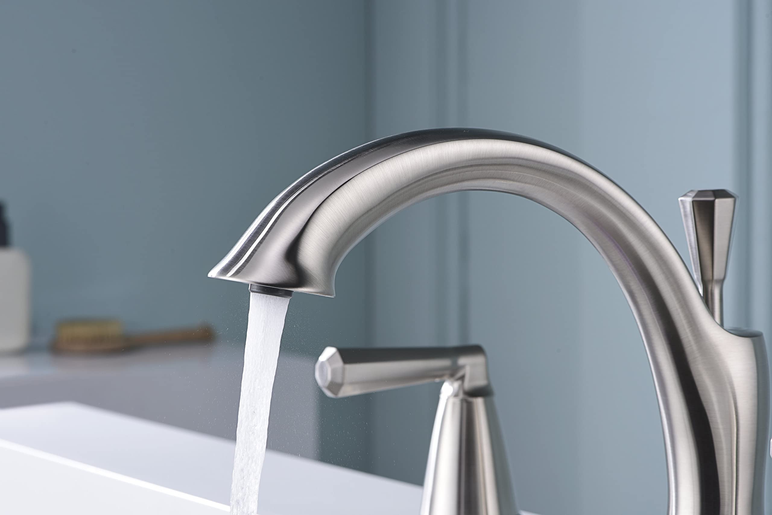 Ultra Faucets UF6540X Z Collection Two-Handle Roman Tub Faucet with Hand-Shower