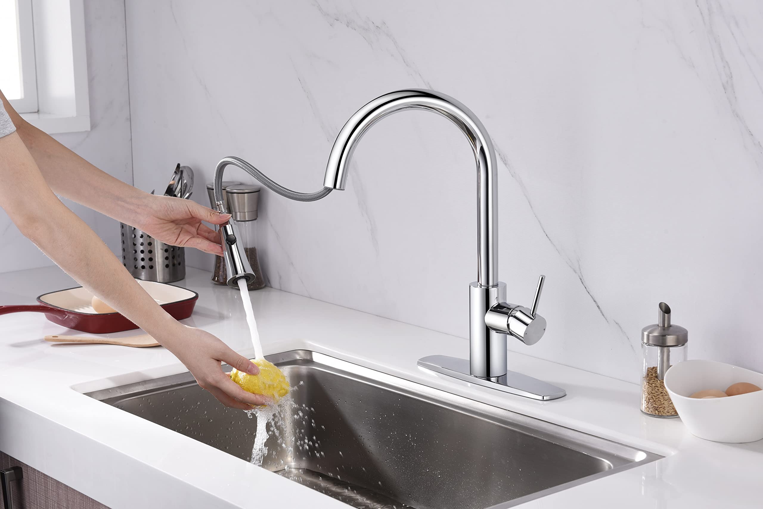 Ultra Faucets UF1420x Euro Collection Single-Handle Kitchen Faucet,