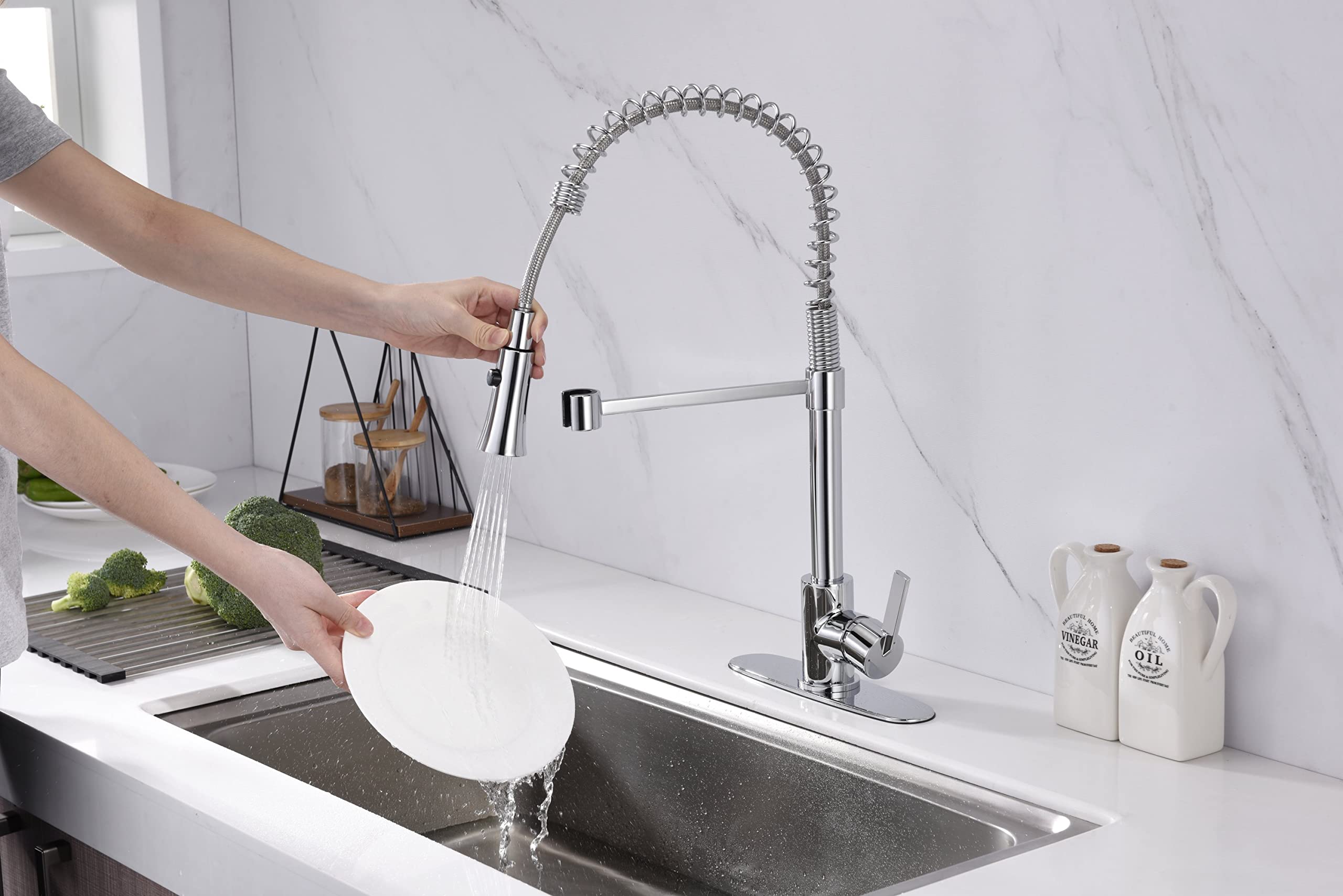 Ultra Faucets UF1720X Euro Collection Single-Handle Kitchen Faucet,