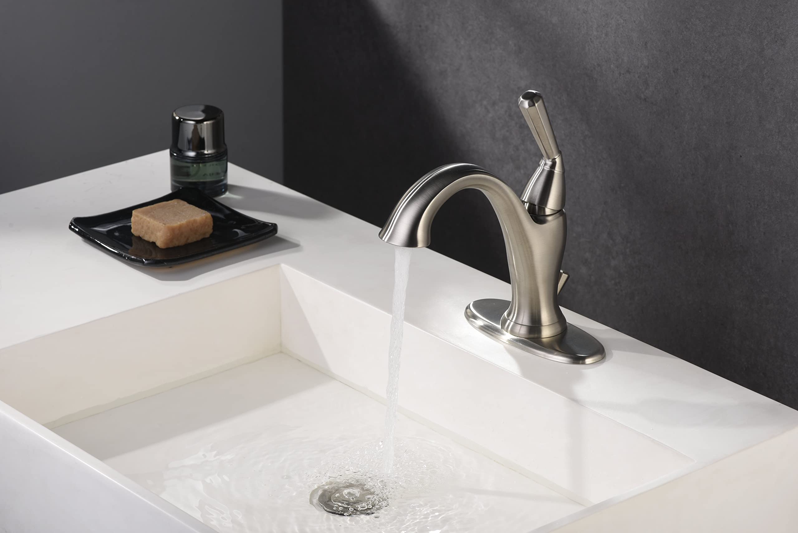 Ultra Faucets UF3521X Z Collection Bathroom Faucet, Single-Handle Lavatory Faucet