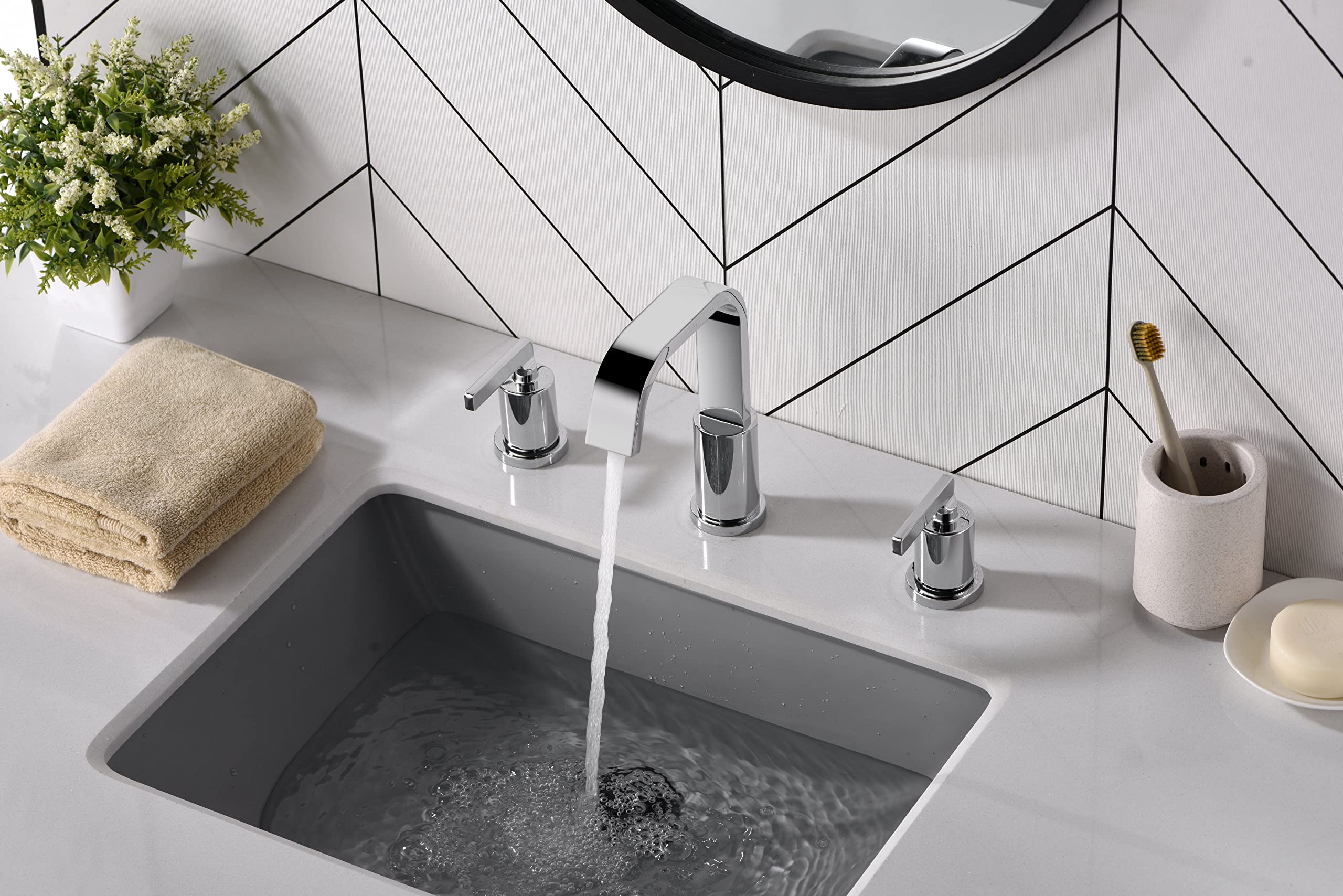 Ultra faucets UF5670X Two-Handle Widespread Lavatory Faucet