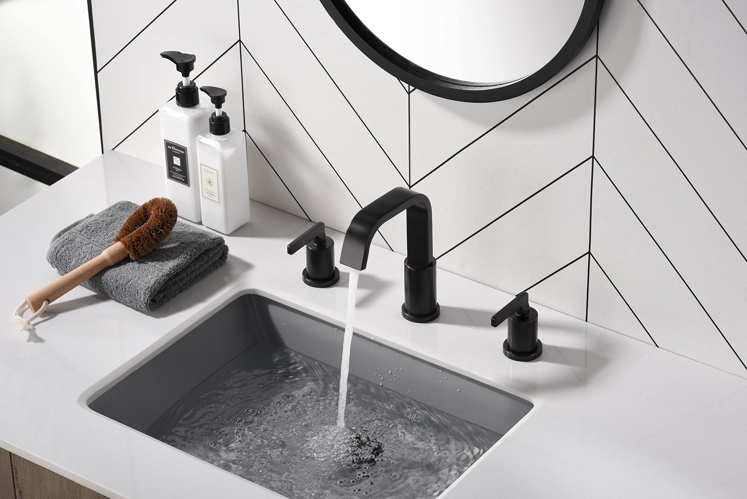 Ultra faucets UF5670X Two-Handle Widespread Lavatory Faucet