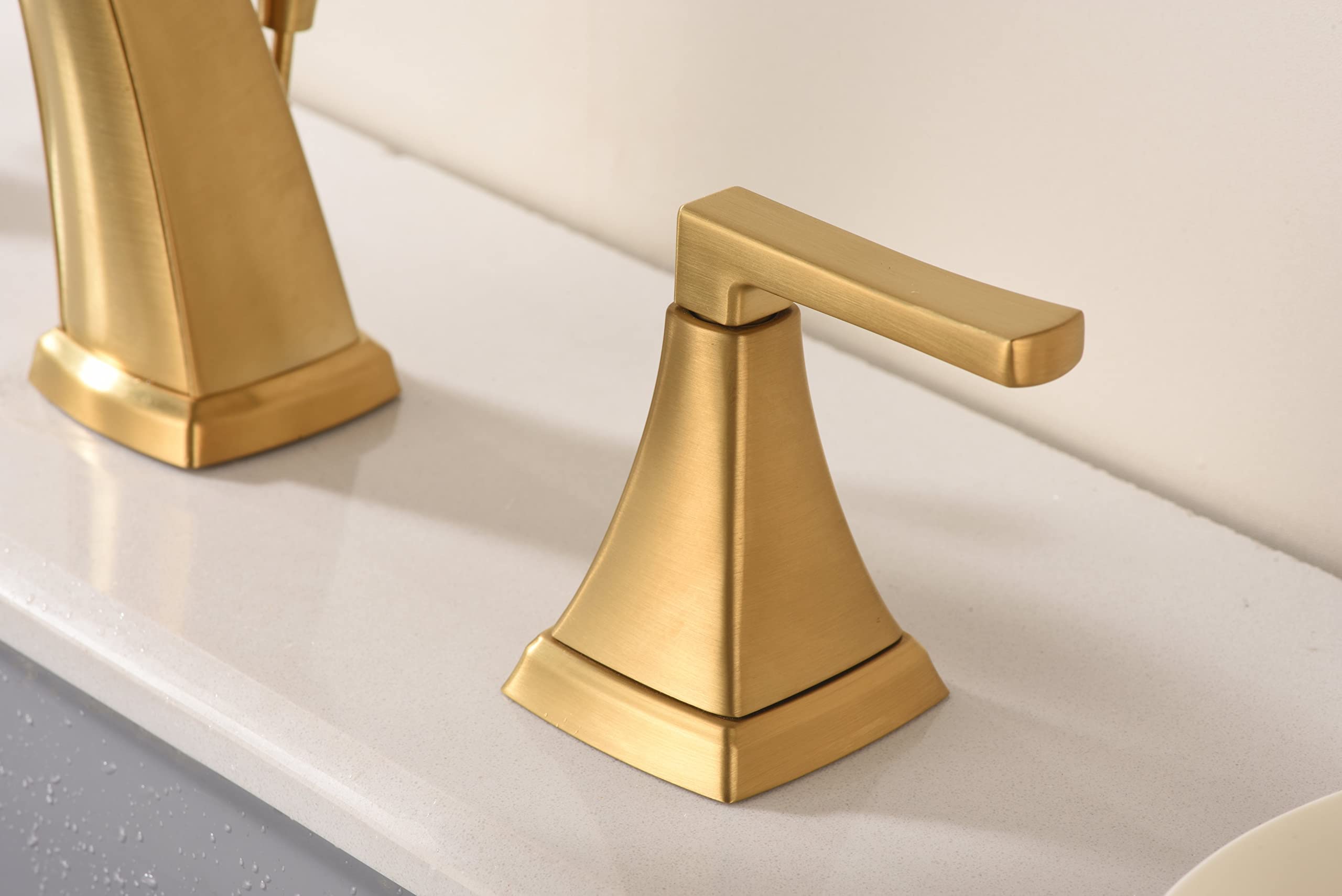 Ultra Faucets UF5710X Two-Handle Widespread Lavatory Faucet